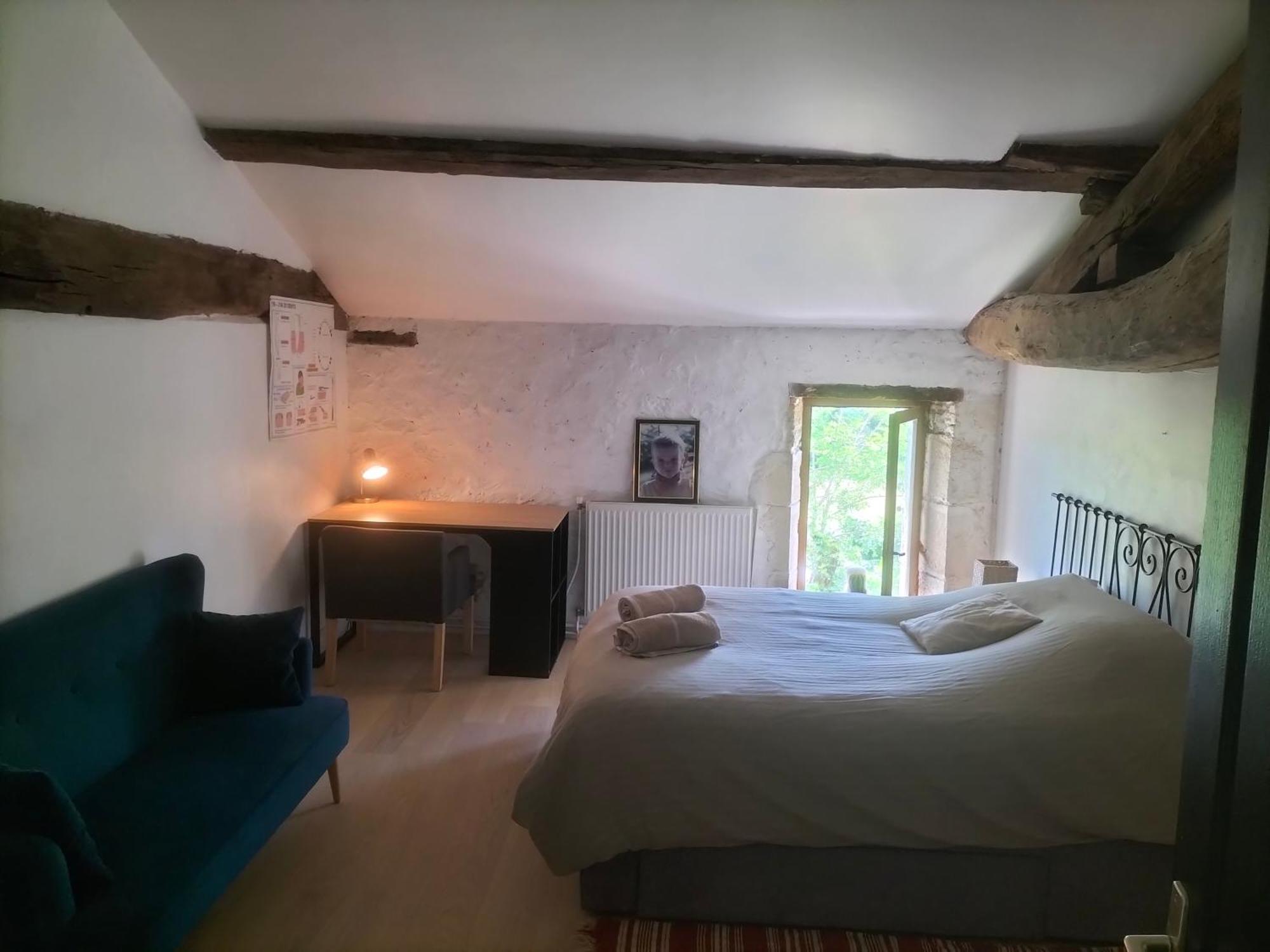 Chambres 2 Personnes Dans Notre Maison Girondine Saint-Martin-de-Lerm 객실 사진